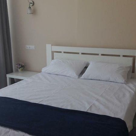 オデッサ 10 Fontana House Santoriniホステル エクステリア 写真