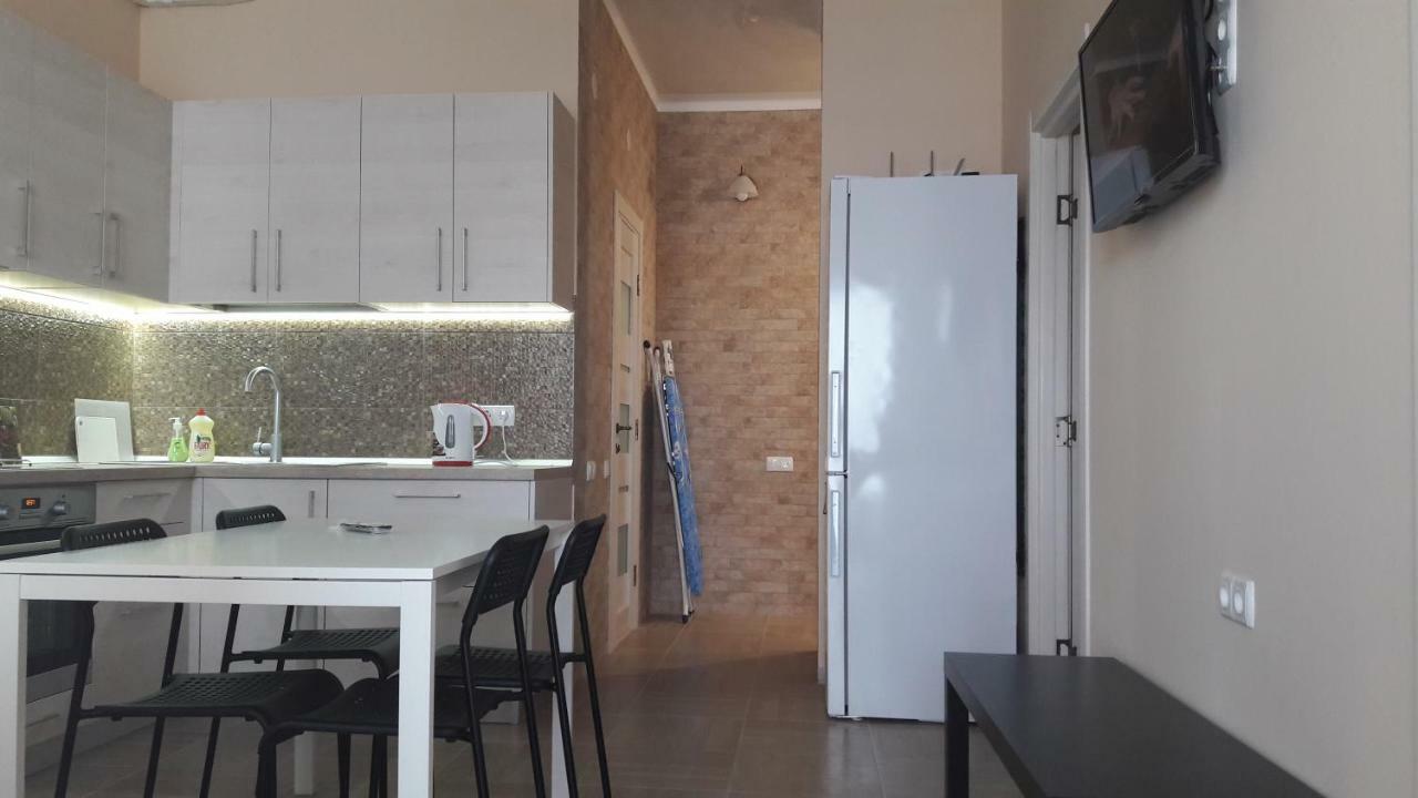 オデッサ 10 Fontana House Santoriniホステル エクステリア 写真