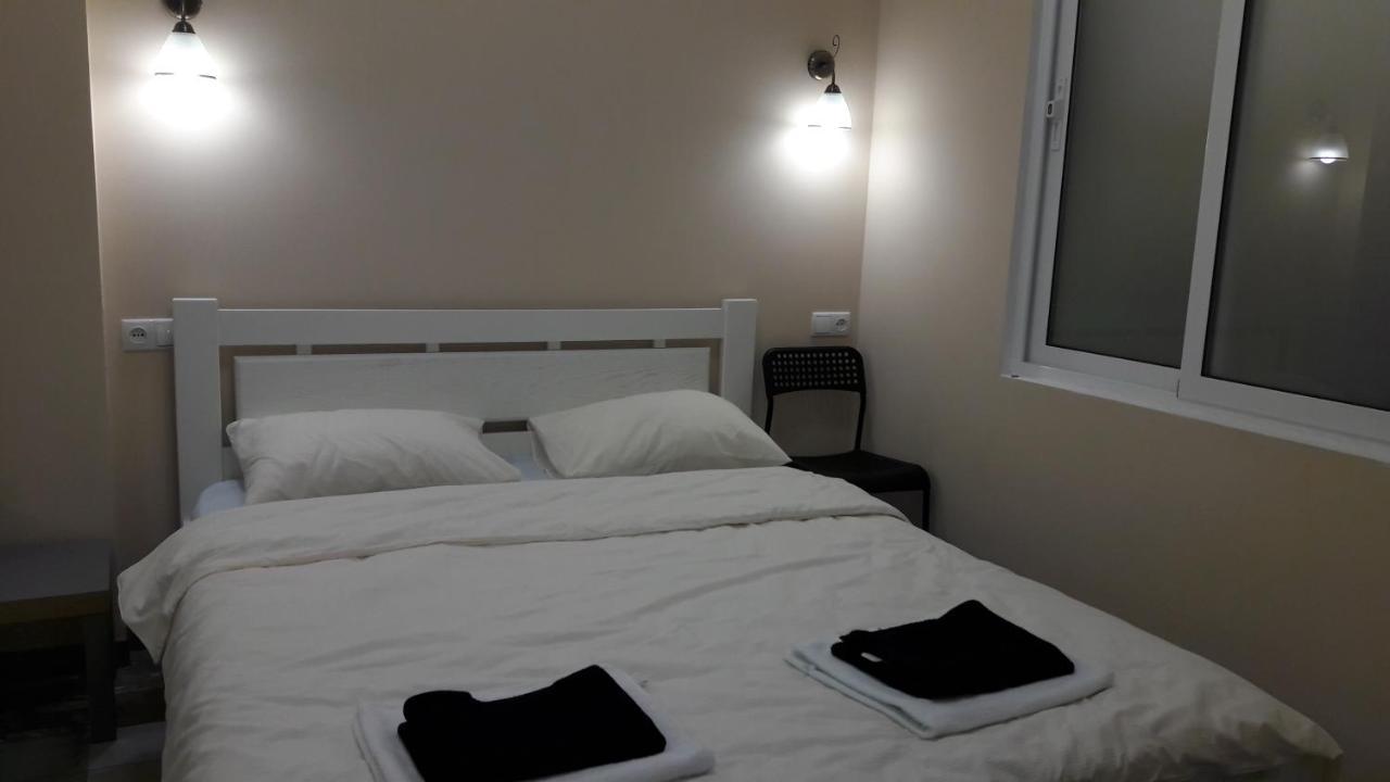 オデッサ 10 Fontana House Santoriniホステル エクステリア 写真